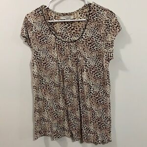 Women’s Ellen Tracy Company Fauz Animal cheetah print Sz small short sleeve